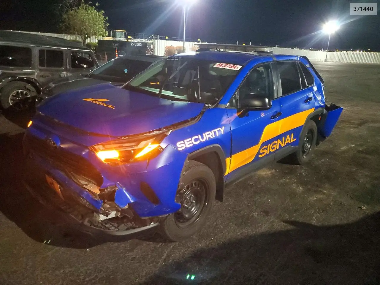 TOYOTA RAV 4 2023, VIN 2T3F1RFV9PC371440