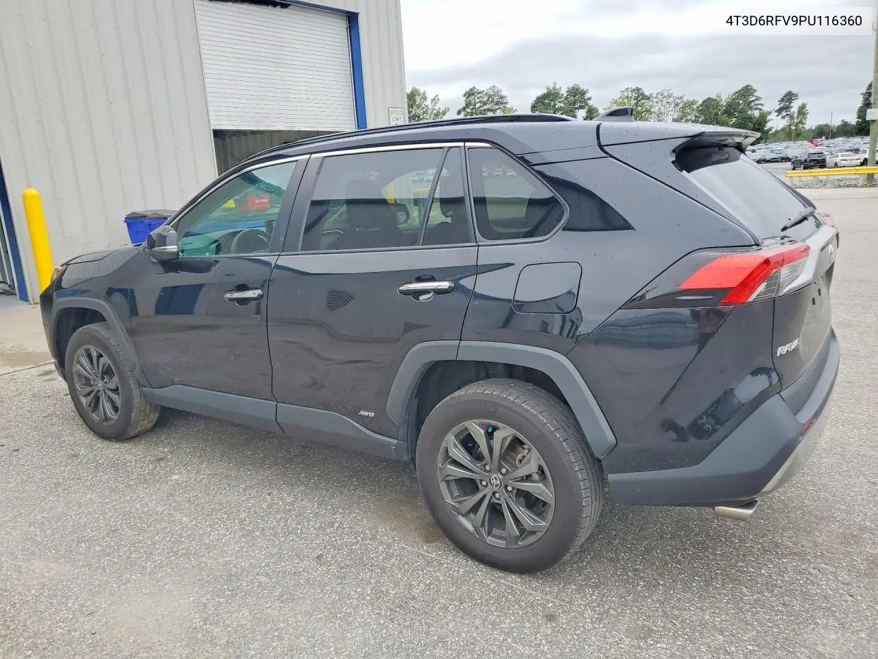 2023 TOYOTA RAV 4 VIN 4T3D6RFV9PU116360 — фото 2