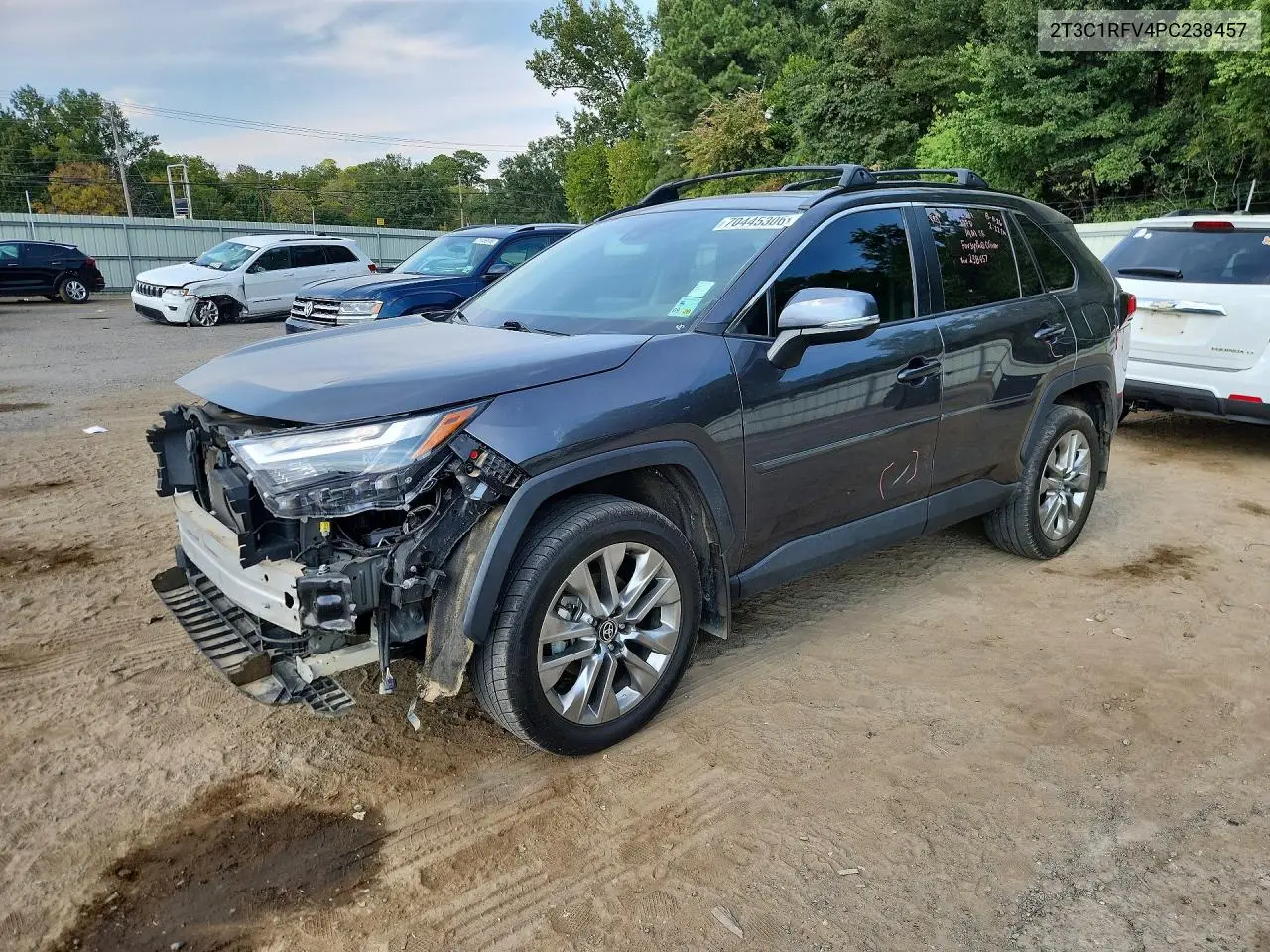 TOYOTA RAV 4 2023, VIN 2T3C1RFV4PC238457