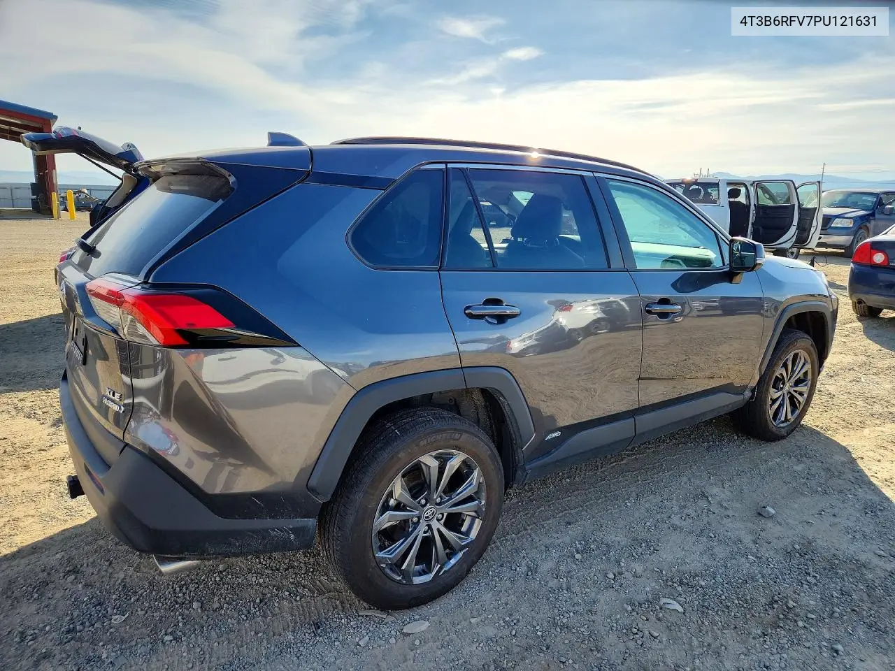 2023 TOYOTA RAV 4 VIN 4T3B6RFV7PU121631 — фото 3