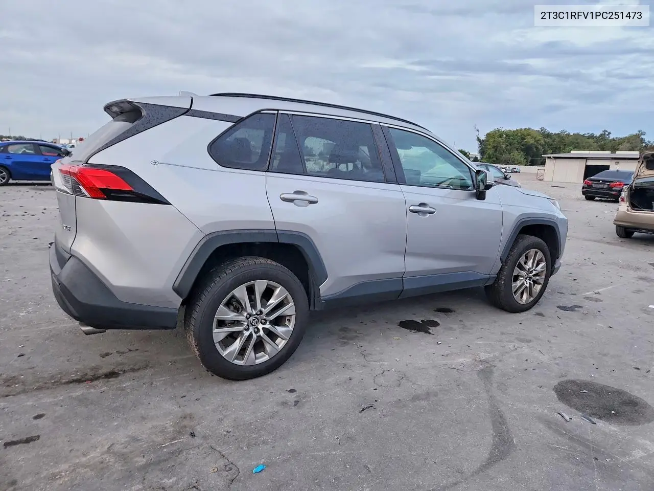 2023 TOYOTA RAV 4 VIN 2T3C1RFV1PC251473 — фото 3