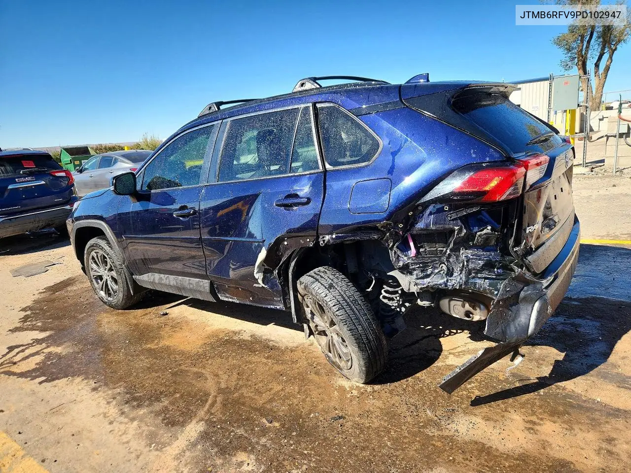 2023 TOYOTA RAV 4 VIN JTMB6RFV9PD102947 — фото 2