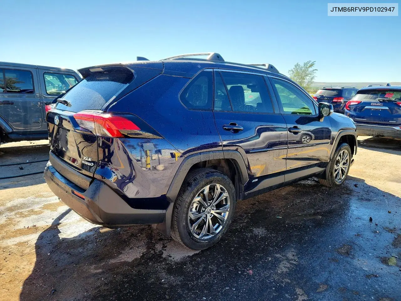 2023 TOYOTA RAV 4 VIN JTMB6RFV9PD102947 — фото 3