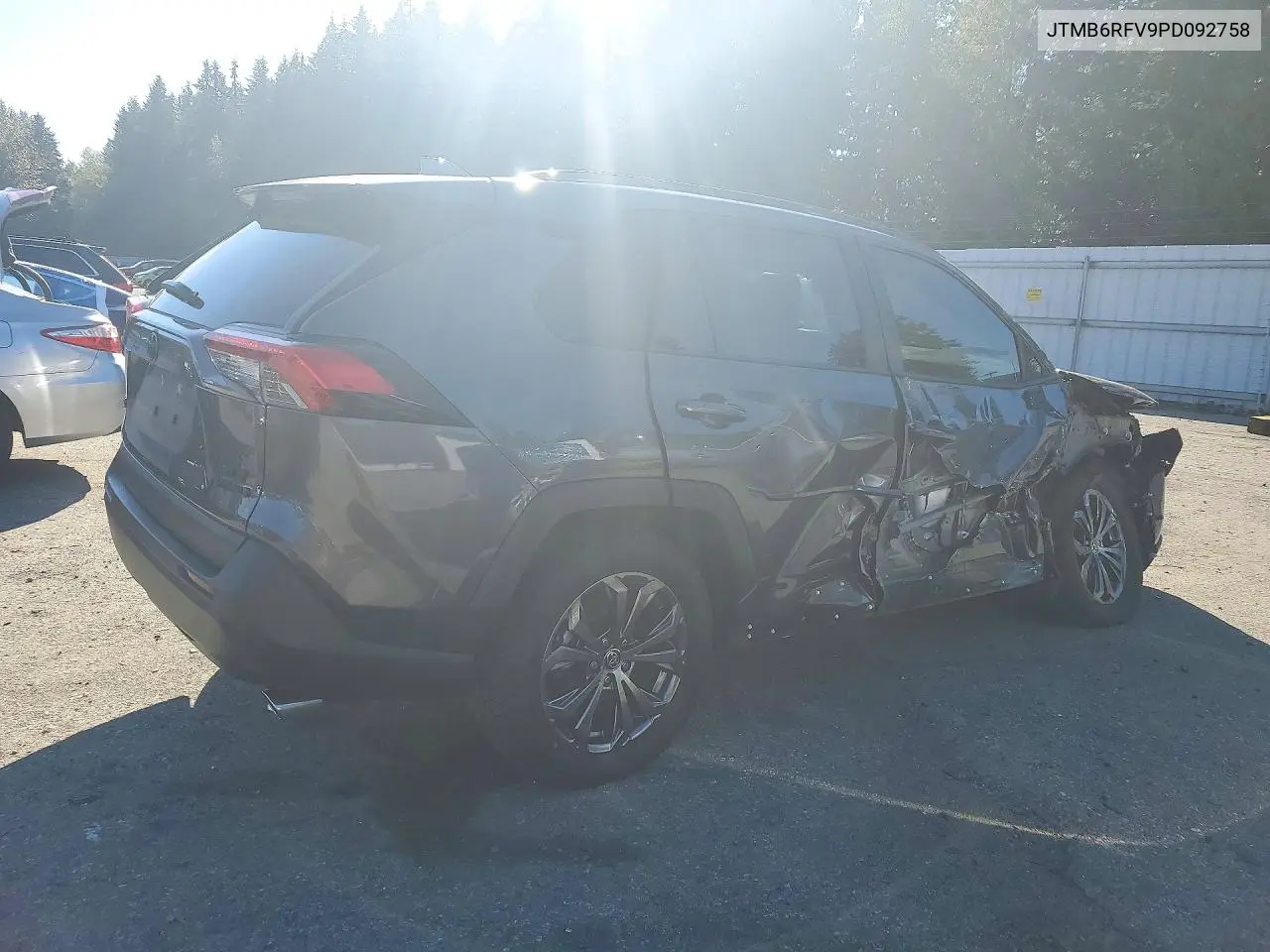 2023 TOYOTA RAV 4 VIN JTMB6RFV9PD092758 — фото 3