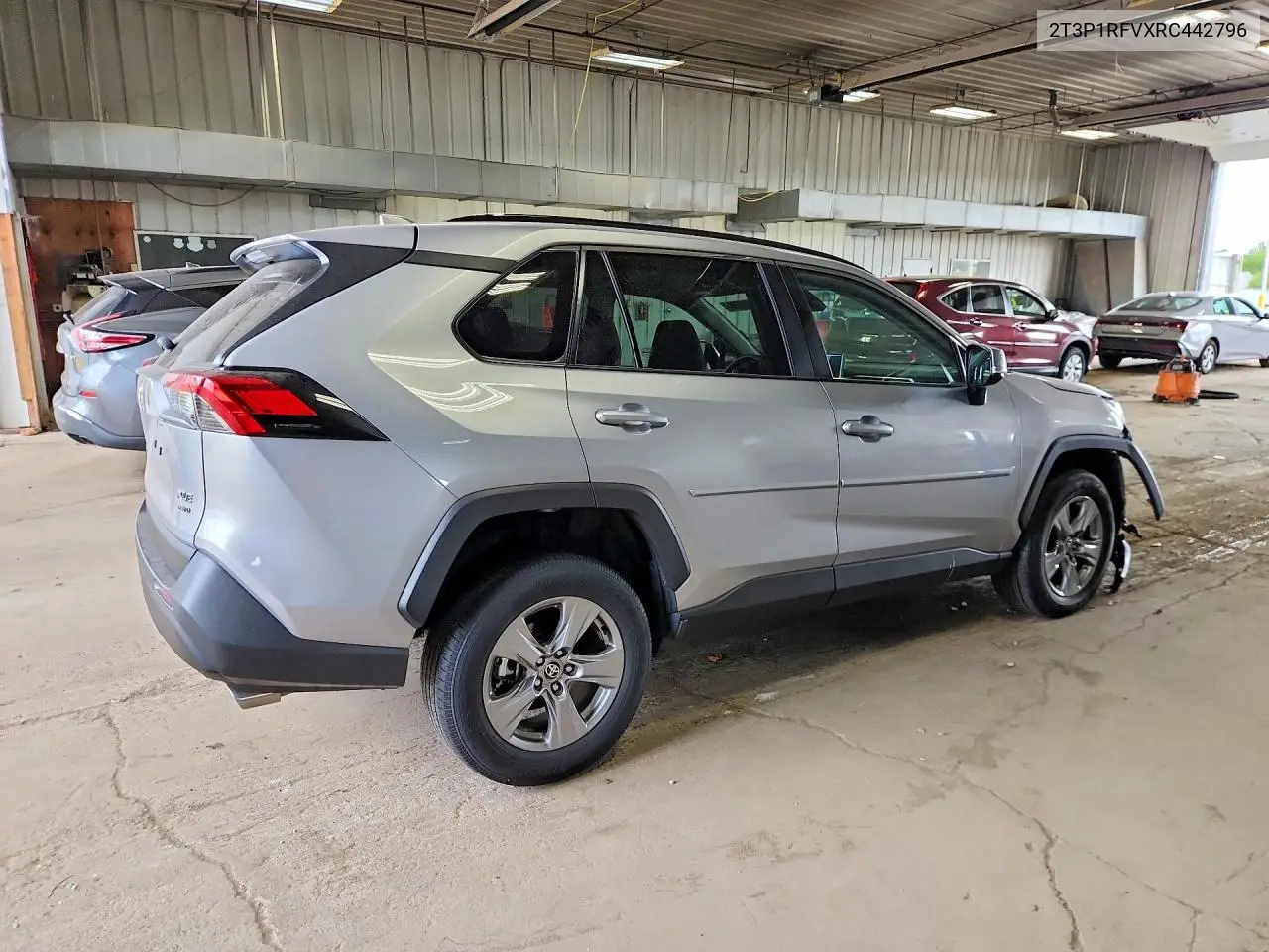 2024 TOYOTA RAV 4 VIN 2T3P1RFVXRC442796 — фото 3