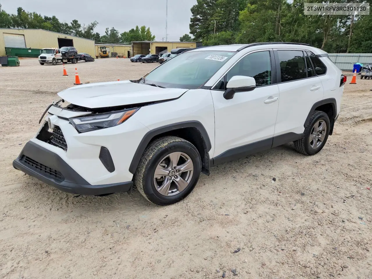 TOYOTA RAV 4 2024, VIN 2T3W1RFV3RC301130