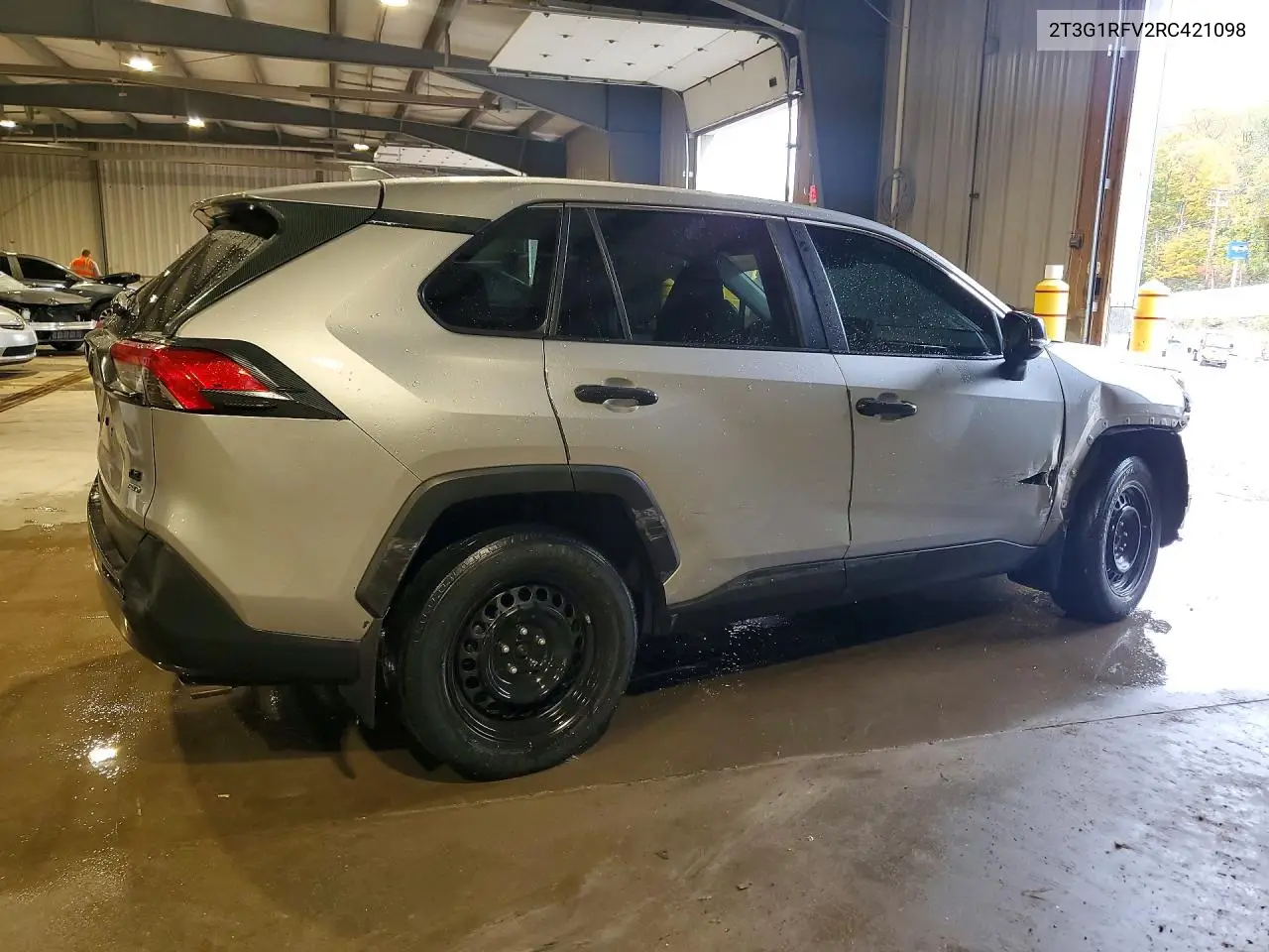 2024 TOYOTA RAV 4 VIN 2T3G1RFV2RC421098 — фото 3