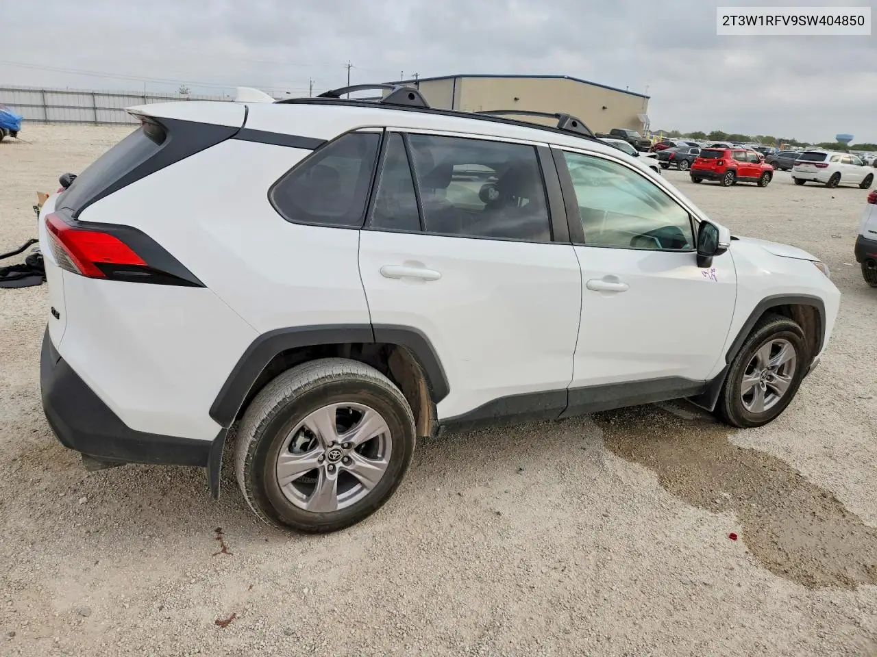 2025 TOYOTA RAV 4 VIN 2T3W1RFV9SW404850 — фото 3