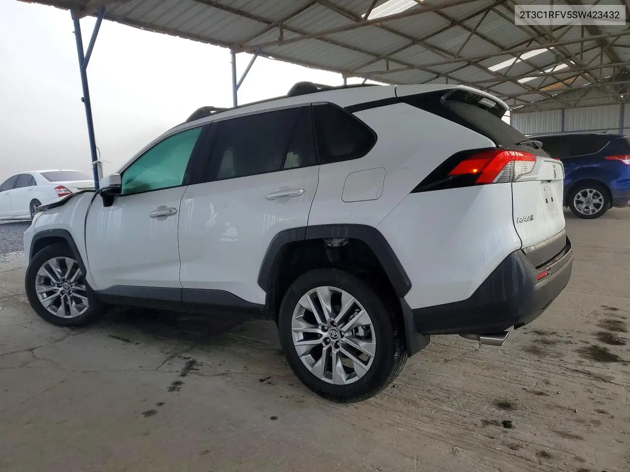 2025 TOYOTA RAV 4 VIN 2T3C1RFV5SW423432 — фото 2
