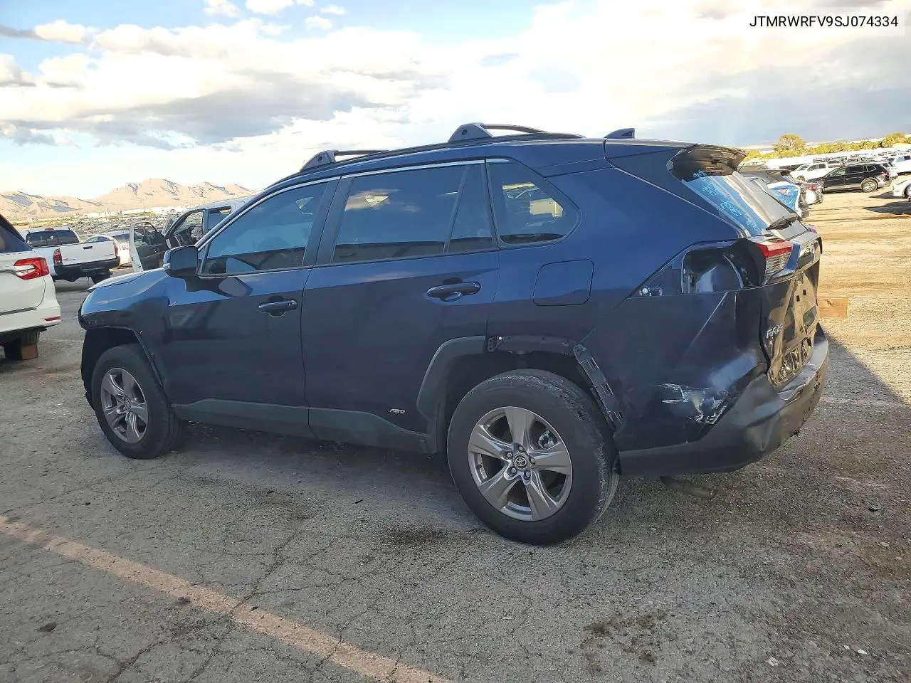 2025 TOYOTA RAV 4 VIN JTMRWRFV9SJ074334 — фото 2