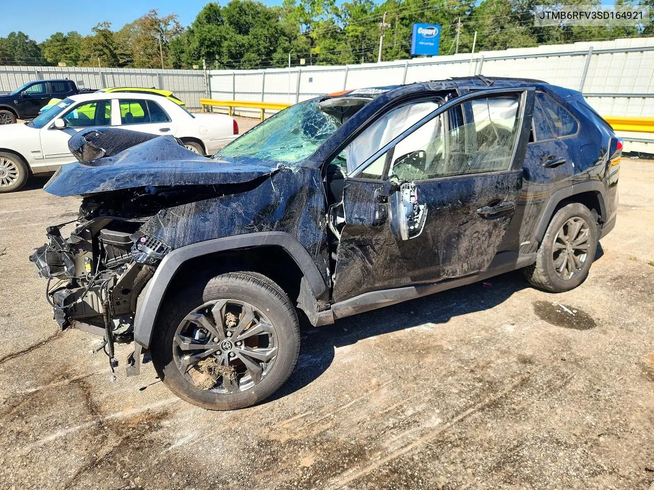 TOYOTA RAV 4 2025, VIN JTMB6RFV3SD164921