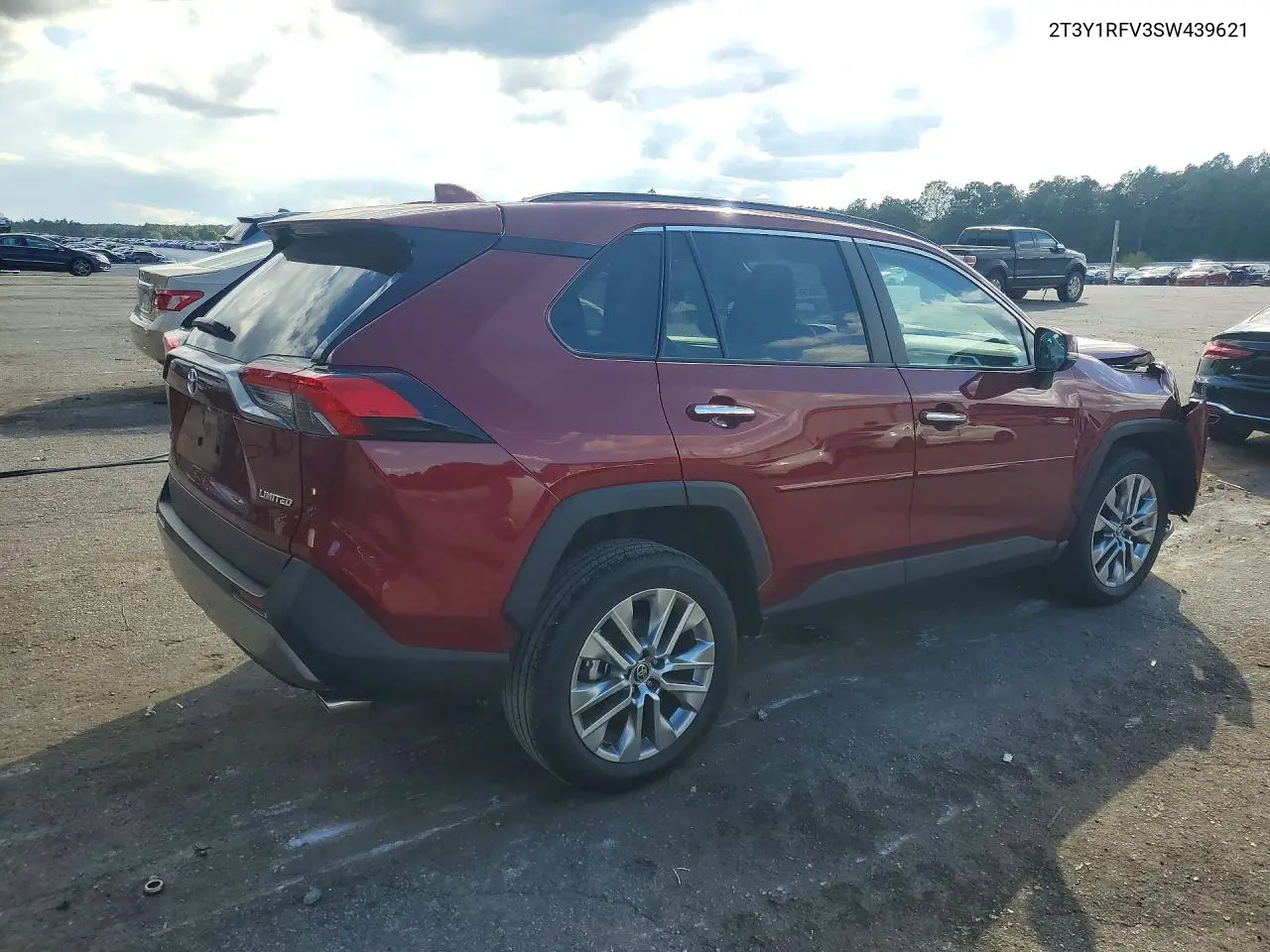 2025 TOYOTA RAV 4 VIN 2T3Y1RFV3SW439621 — фото 3