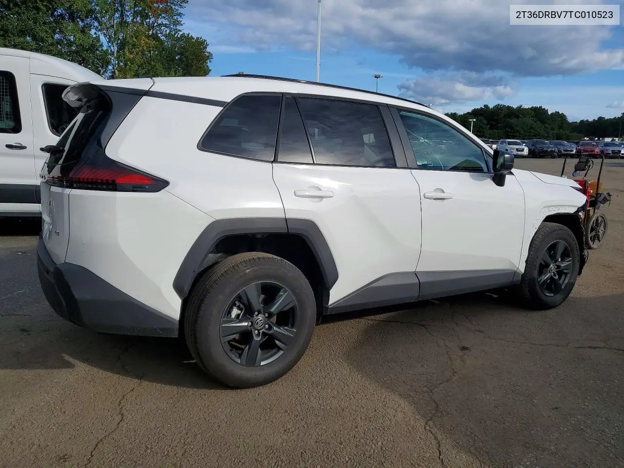 2026 TOYOTA RAV 4 VIN 2T36DRBV7TC010523 — фото 3