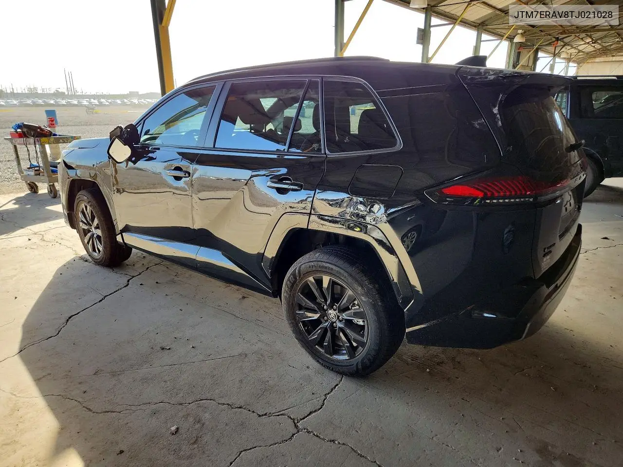 2026 TOYOTA RAV 4 VIN JTM7ERAV8TJ021028 — фото 2