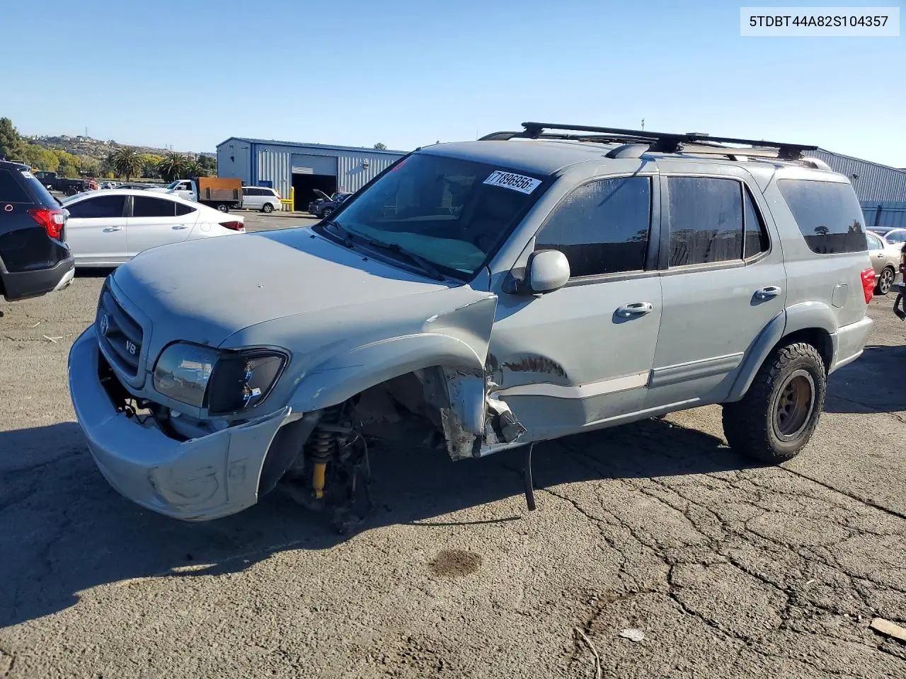 TOYOTA SEQUOIA 2002, VIN 5TDBT44A82S104357