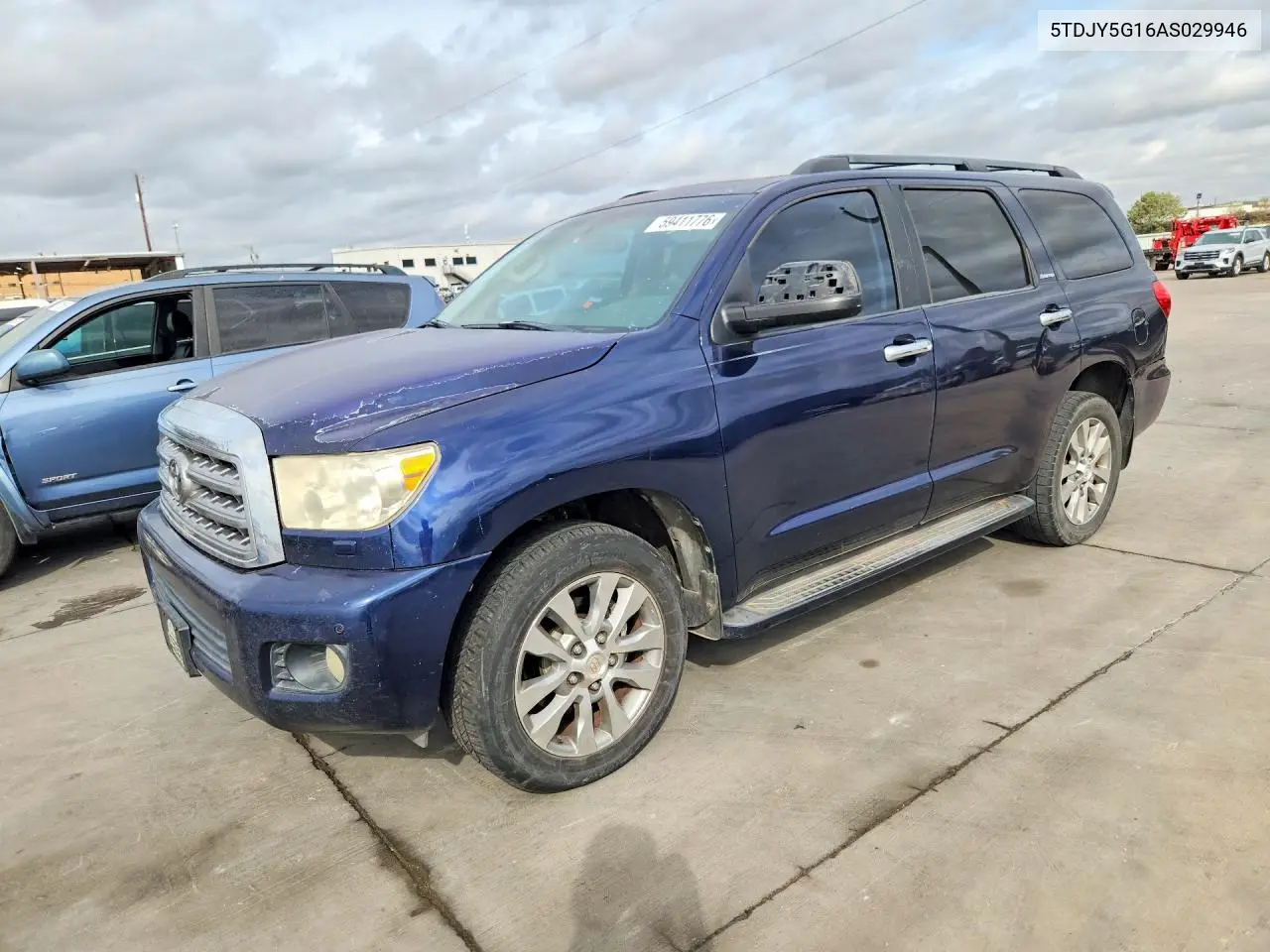 TOYOTA SEQUOIA 2010, VIN 5TDJY5G16AS029946