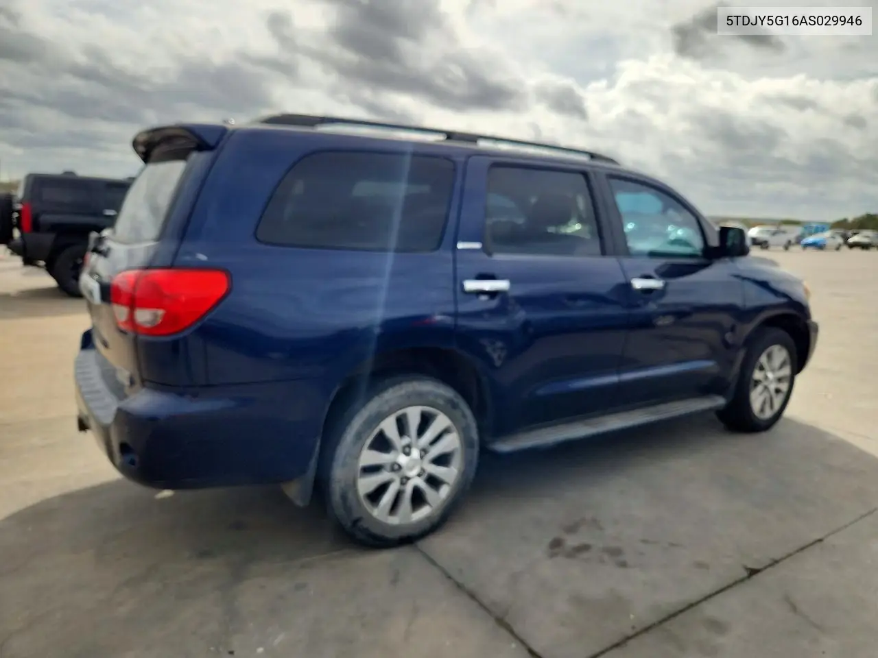 2010 TOYOTA SEQUOIA VIN 5TDJY5G16AS029946 — фото 3