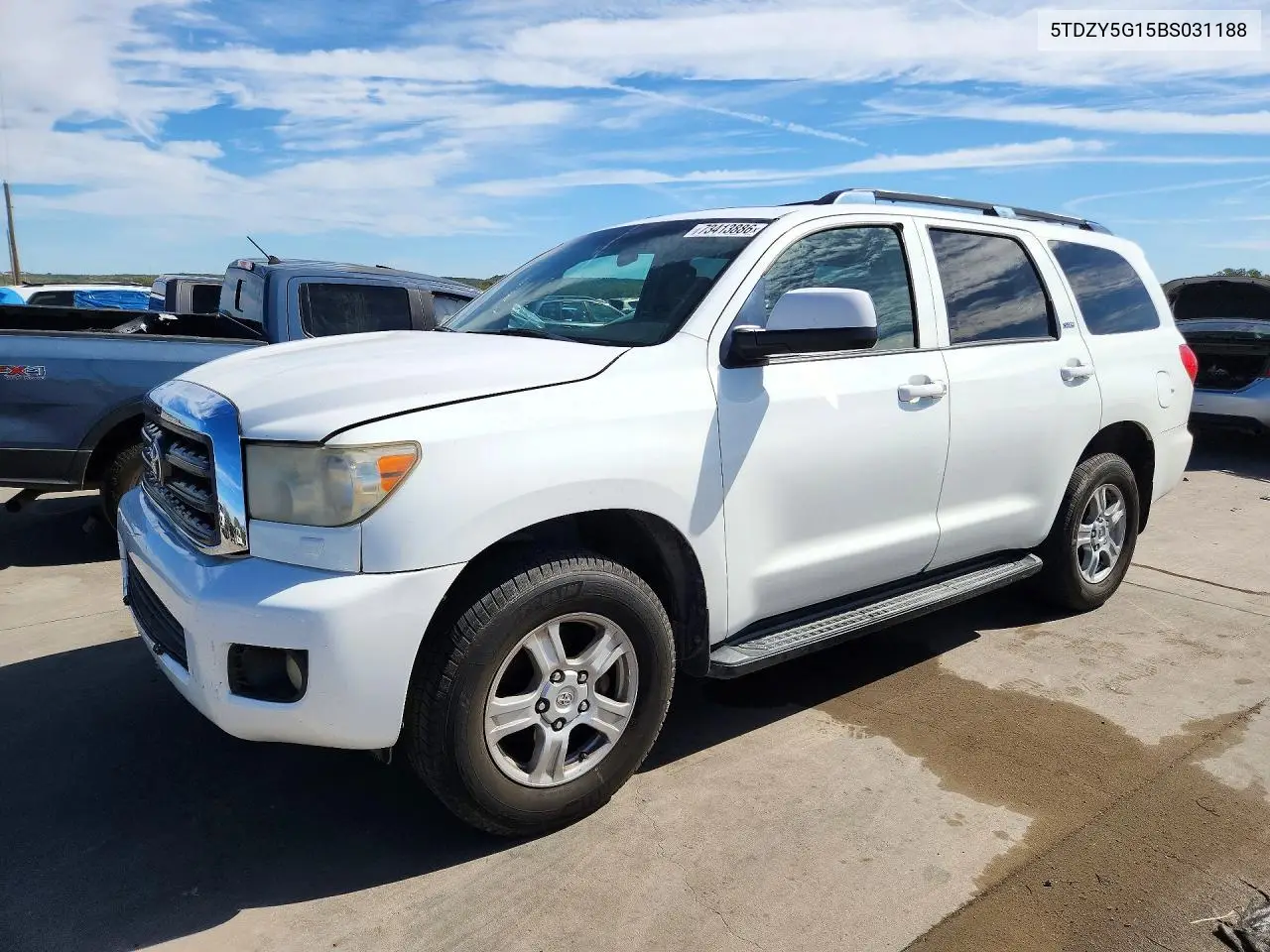 TOYOTA SEQUOIA 2011, VIN 5TDZY5G15BS031188