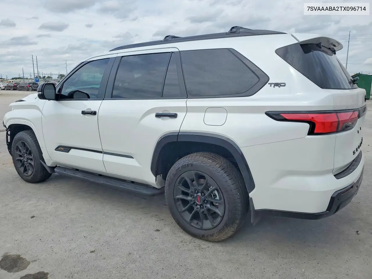 2026 TOYOTA SEQUOIA VIN 7SVAAABA2TX096714 — фото 2