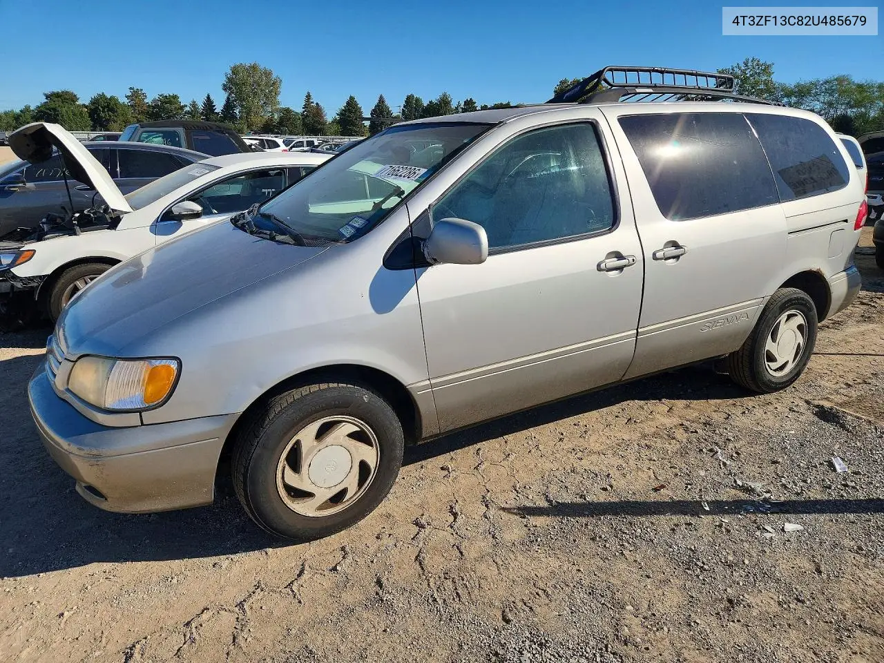 TOYOTA SIENNA 2002, VIN 4T3ZF13C82U485679