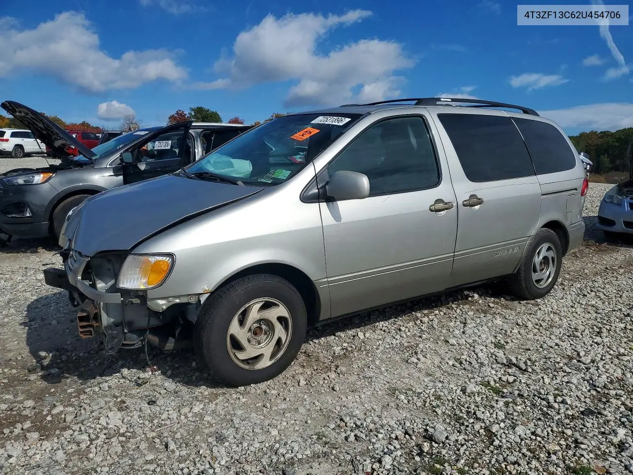 TOYOTA SIENNA 2002, VIN 4T3ZF13C62U454706