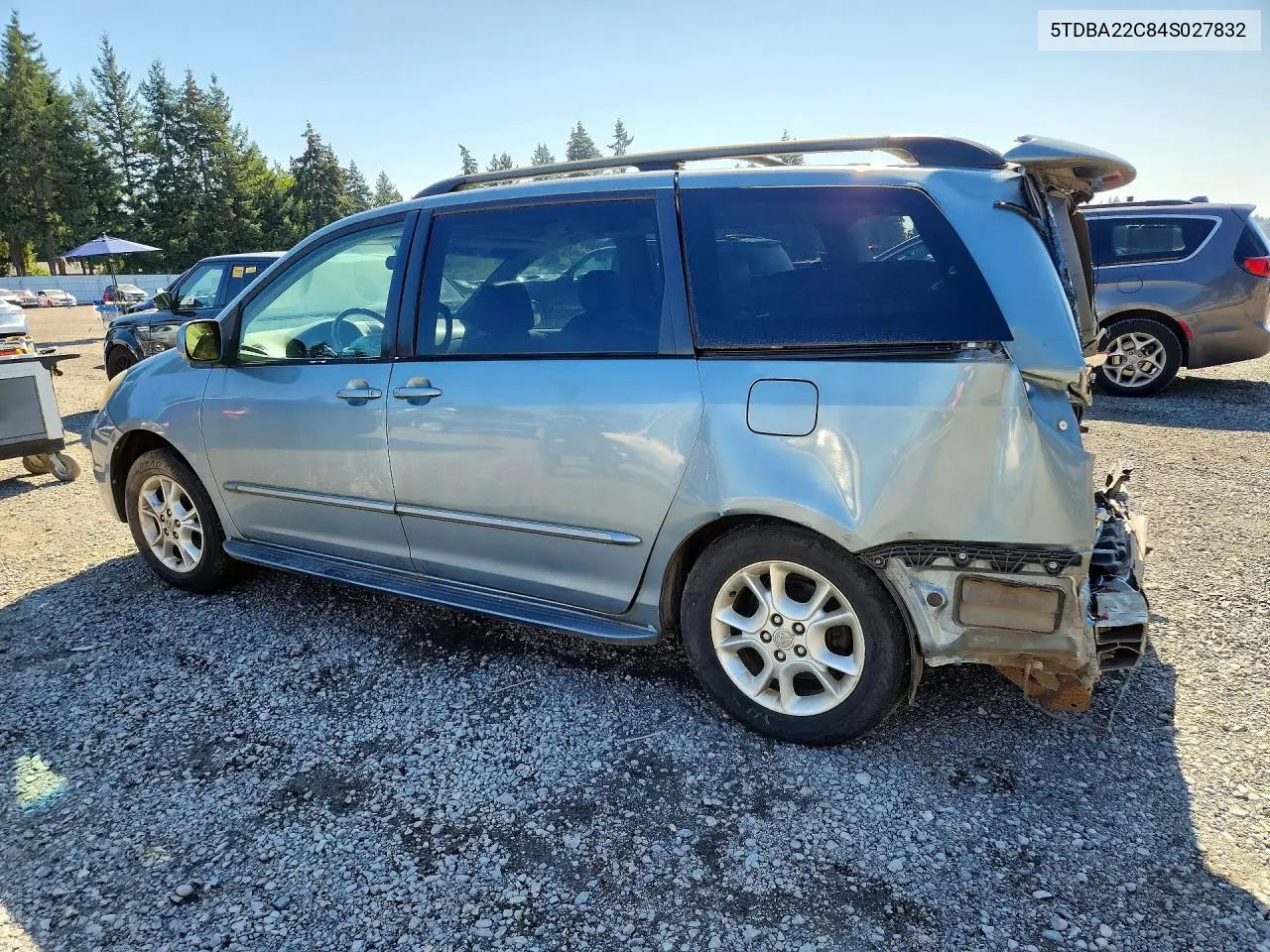 2004 TOYOTA SIENNA VIN 5TDBA22C84S027832 — фото 2
