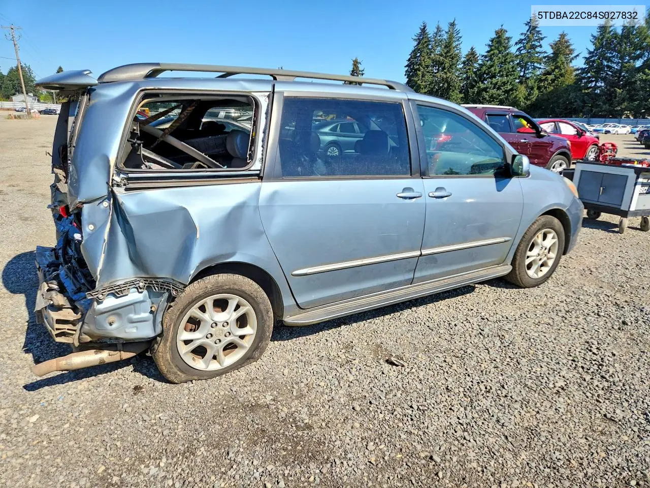 2004 TOYOTA SIENNA VIN 5TDBA22C84S027832 — фото 3