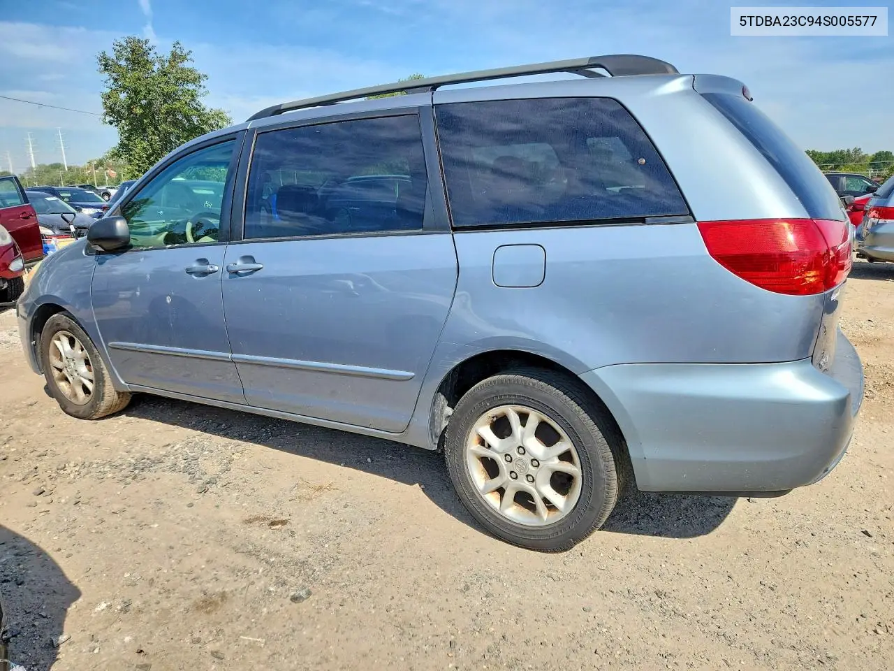 2004 TOYOTA SIENNA VIN 5TDBA23C94S005577 — фото 2