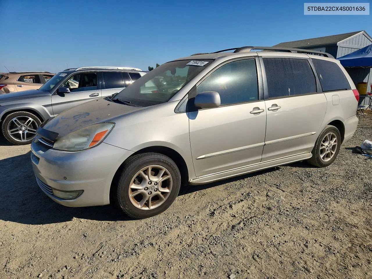 TOYOTA SIENNA 2004, VIN 5TDBA22CX4S001636