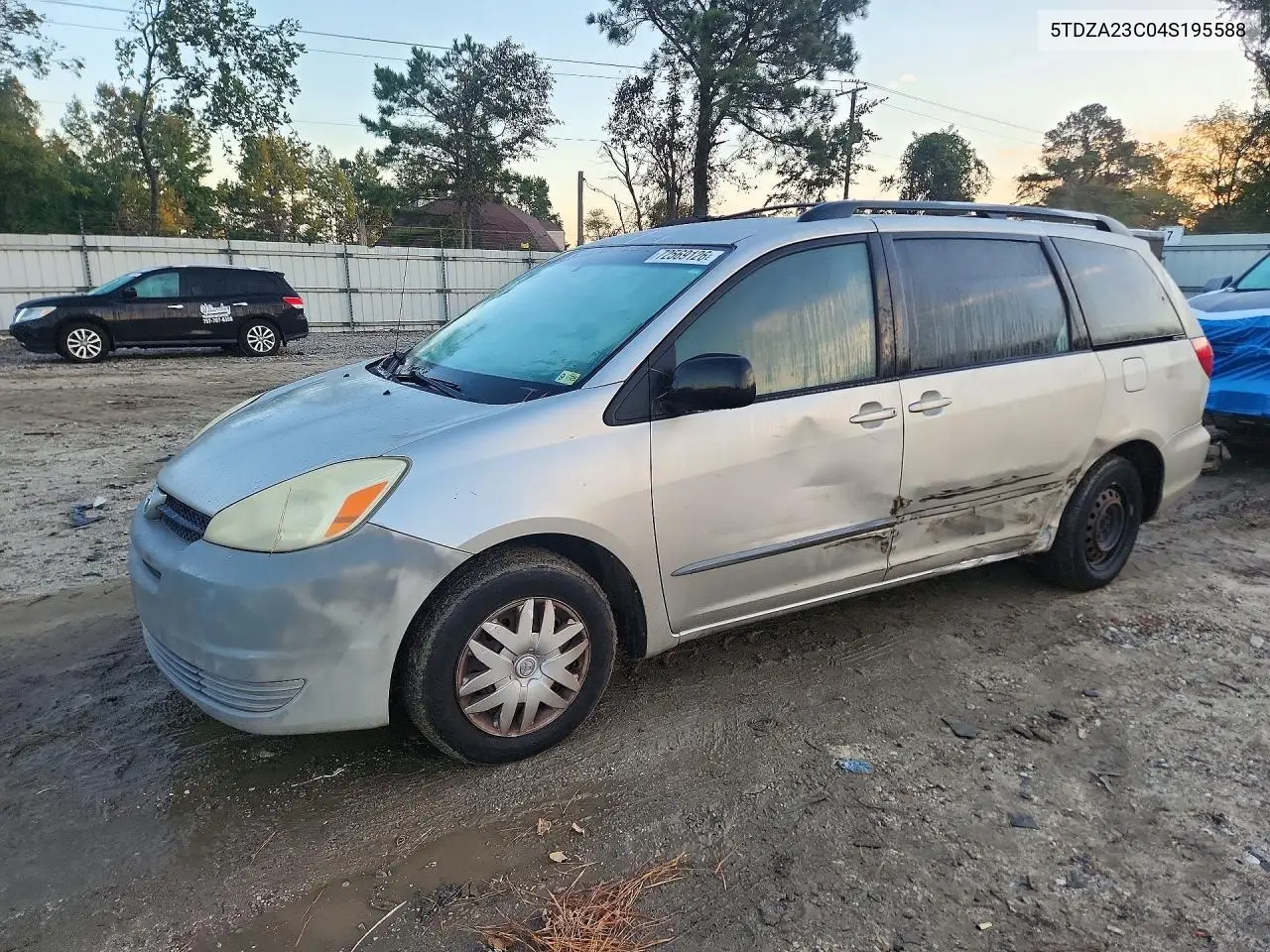 TOYOTA SIENNA 2004, VIN 5TDZA23C04S195588