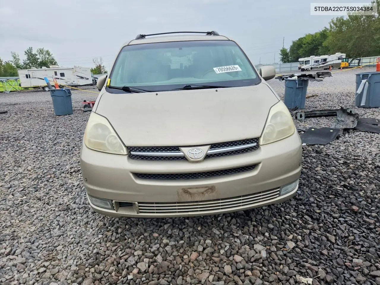 2005 TOYOTA SIENNA VIN 5TDBA22C75S034384 — фото 5