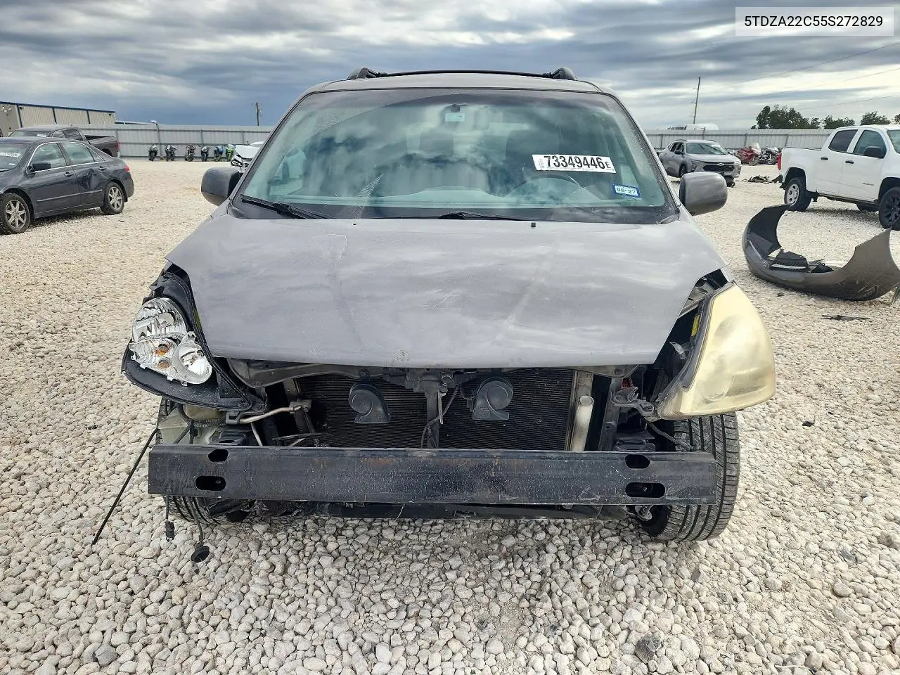 2005 TOYOTA SIENNA VIN 5TDZA22C55S272829 — фото 5
