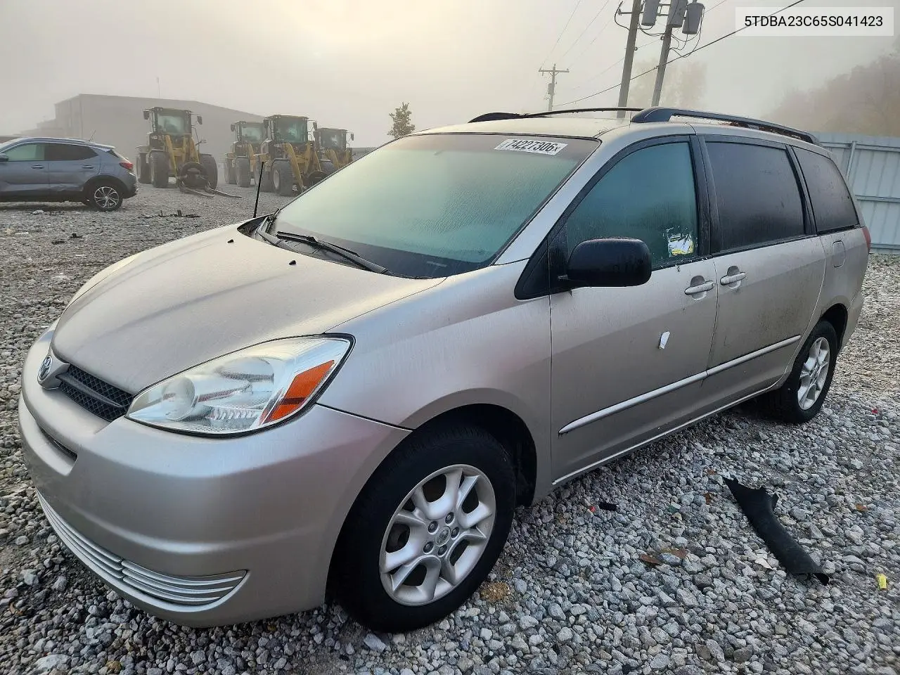 TOYOTA SIENNA 2005, VIN 5TDBA23C65S041423