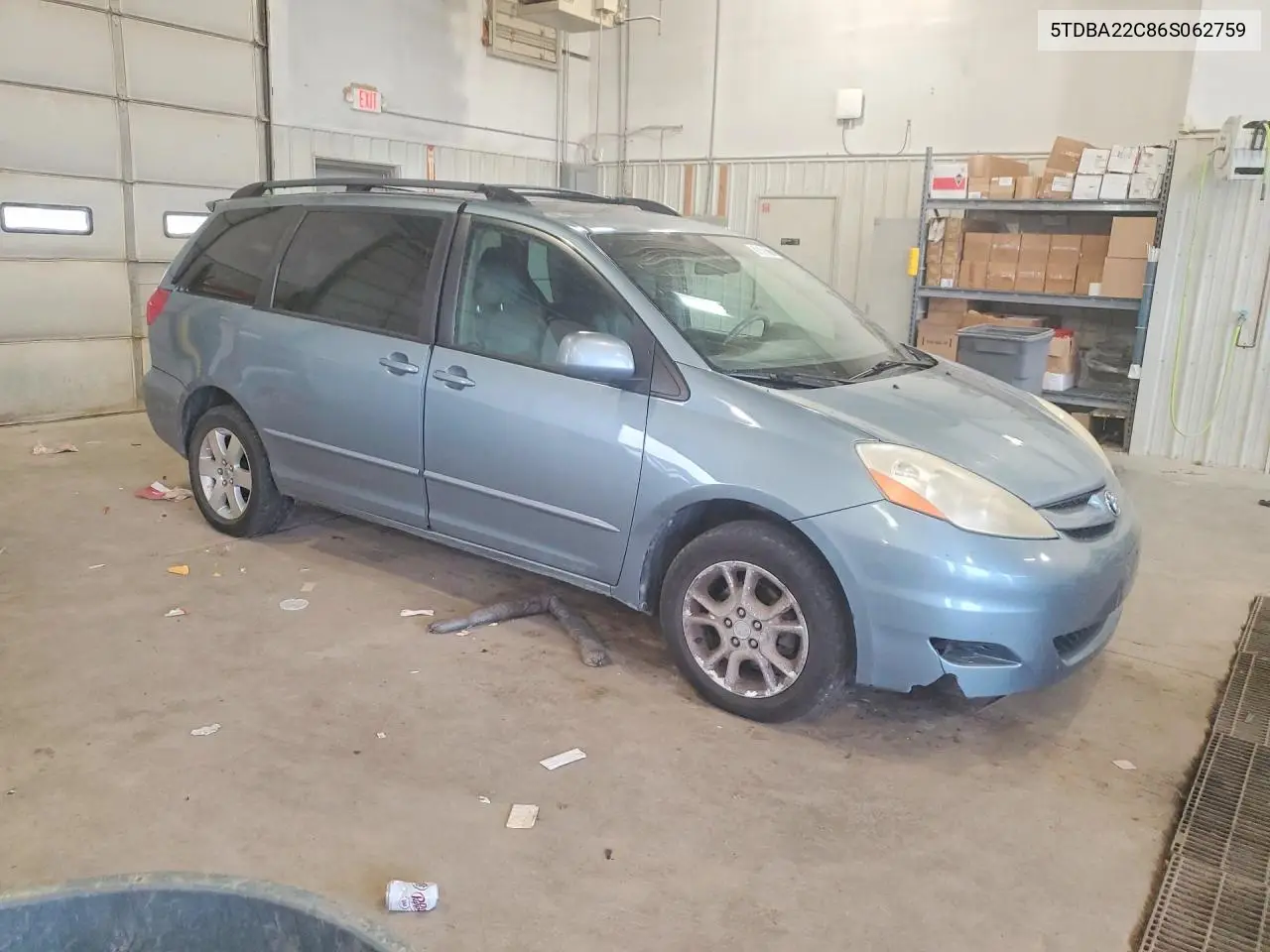 2006 TOYOTA SIENNA VIN 5TDBA22C86S062759 — фото 4