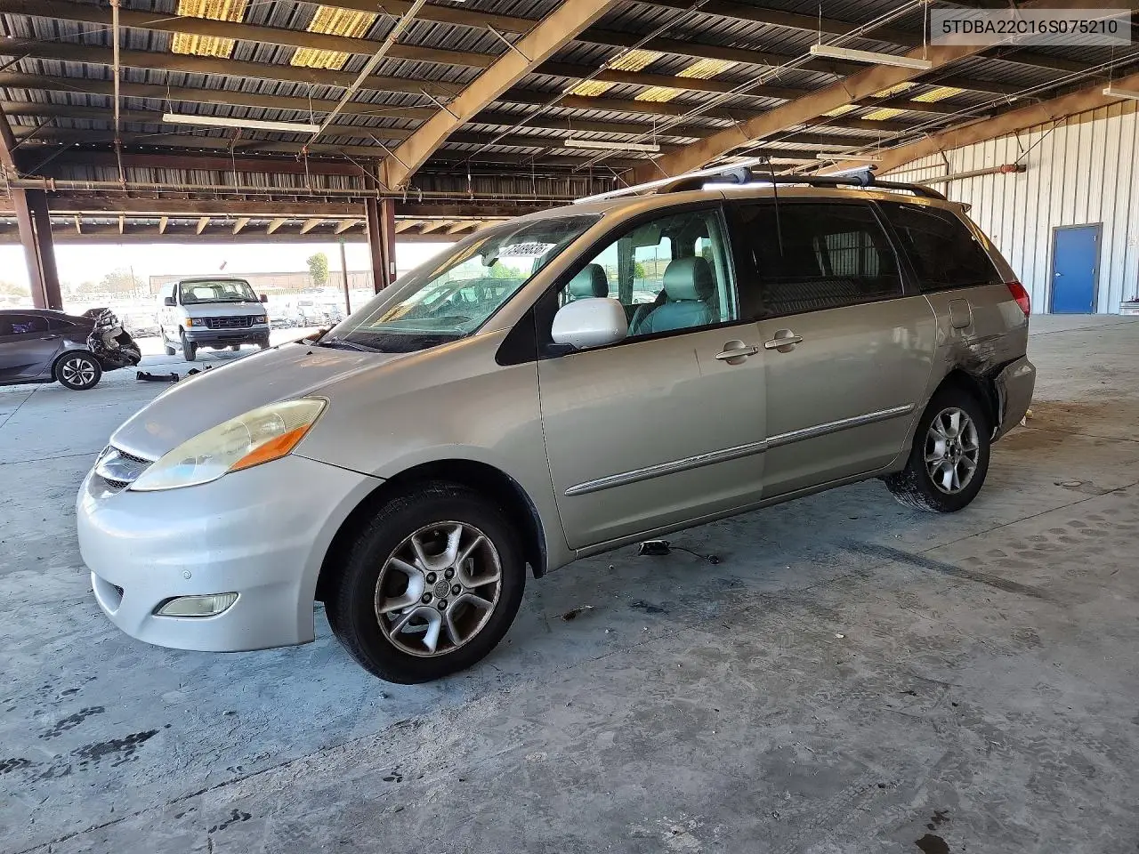 TOYOTA SIENNA 2006, VIN 5TDBA22C16S075210