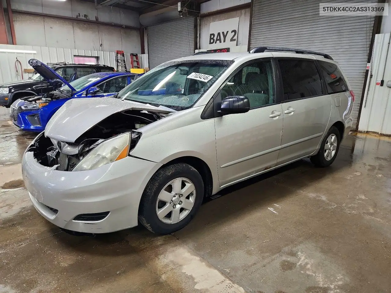TOYOTA SIENNA 2010, VIN 5TDKK4CC2AS313369
