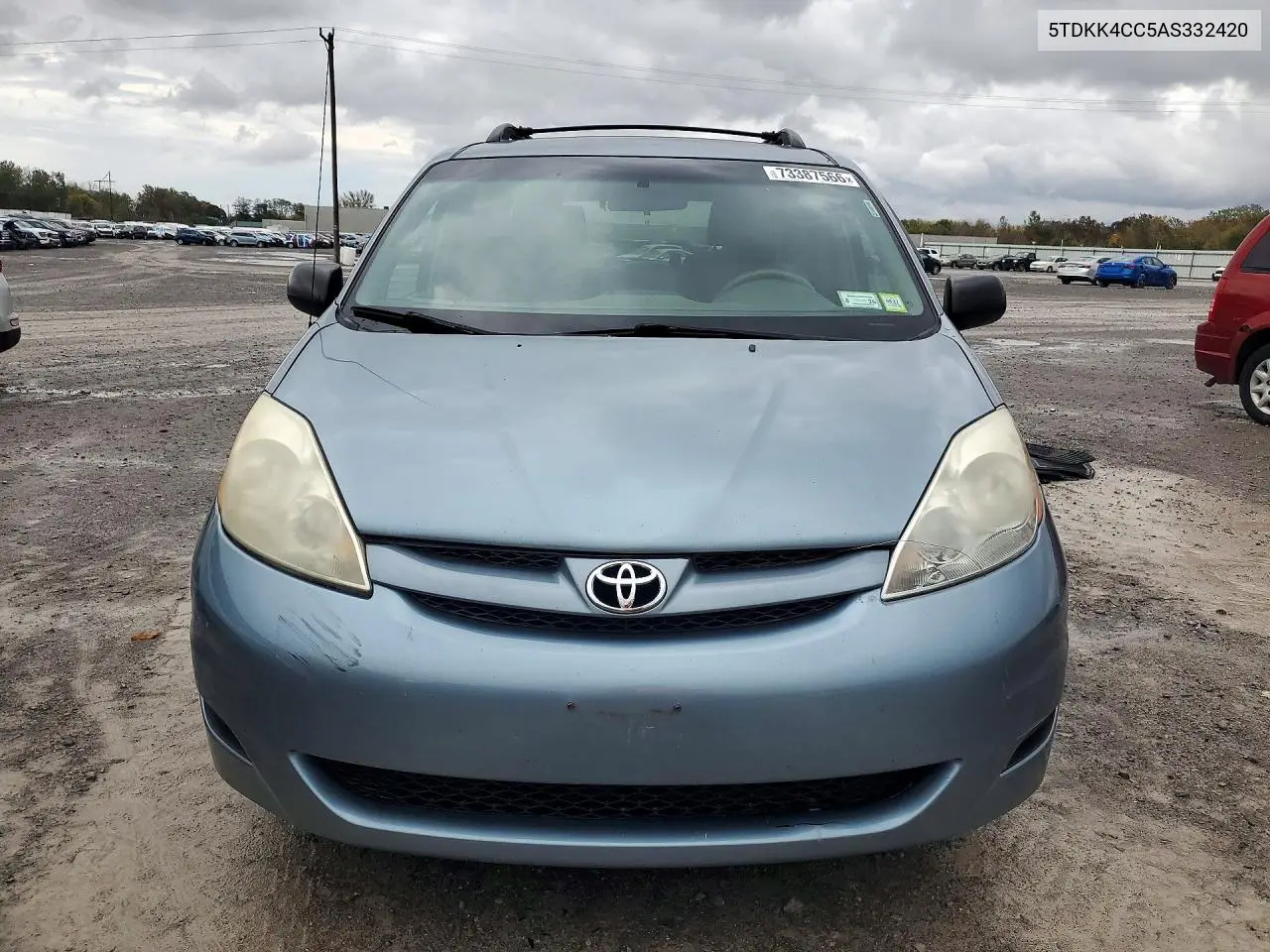 2010 TOYOTA SIENNA VIN 5TDKK4CC5AS332420 — фото 5