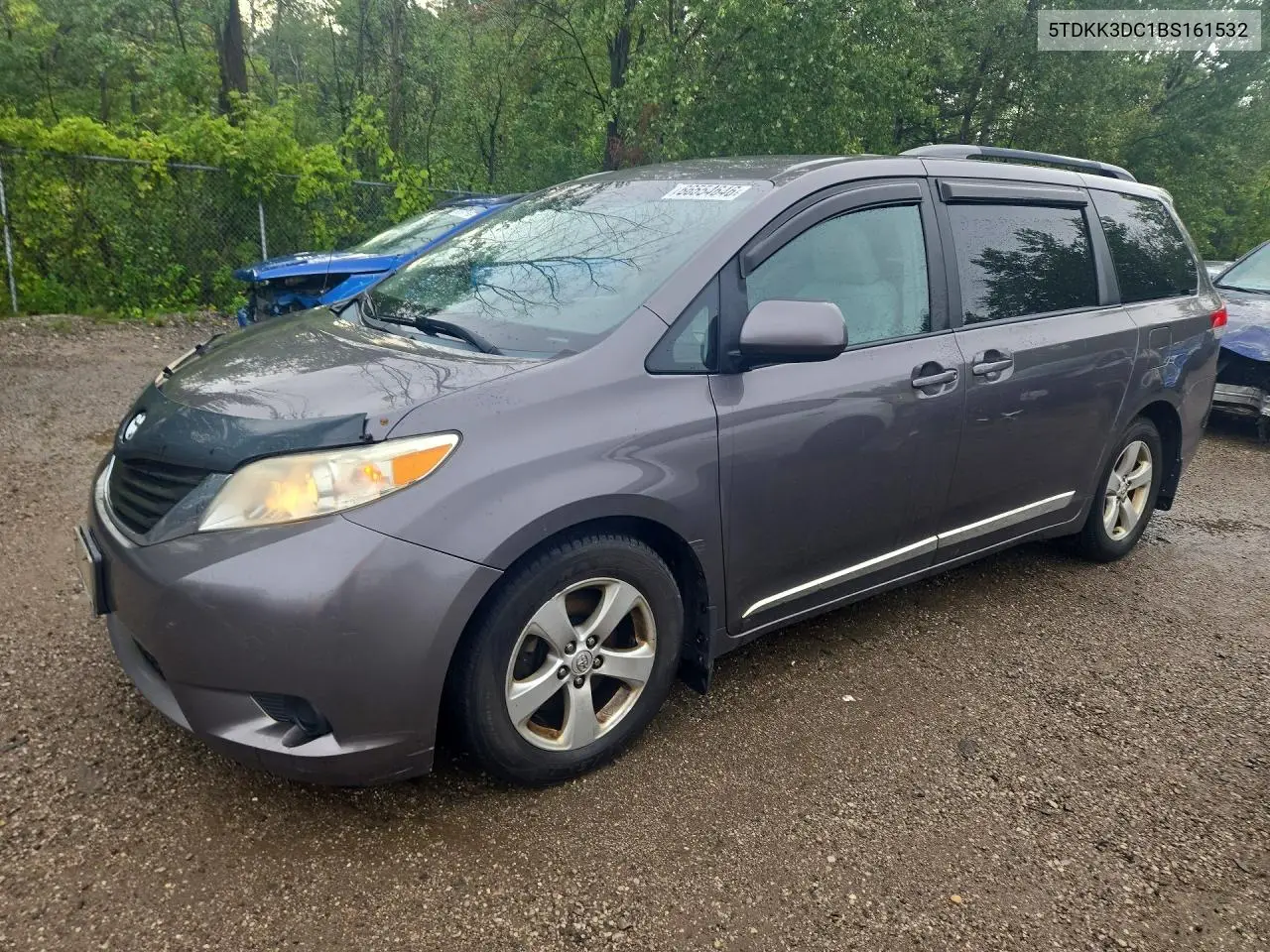 TOYOTA SIENNA 2011, VIN 5TDKK3DC1BS161532