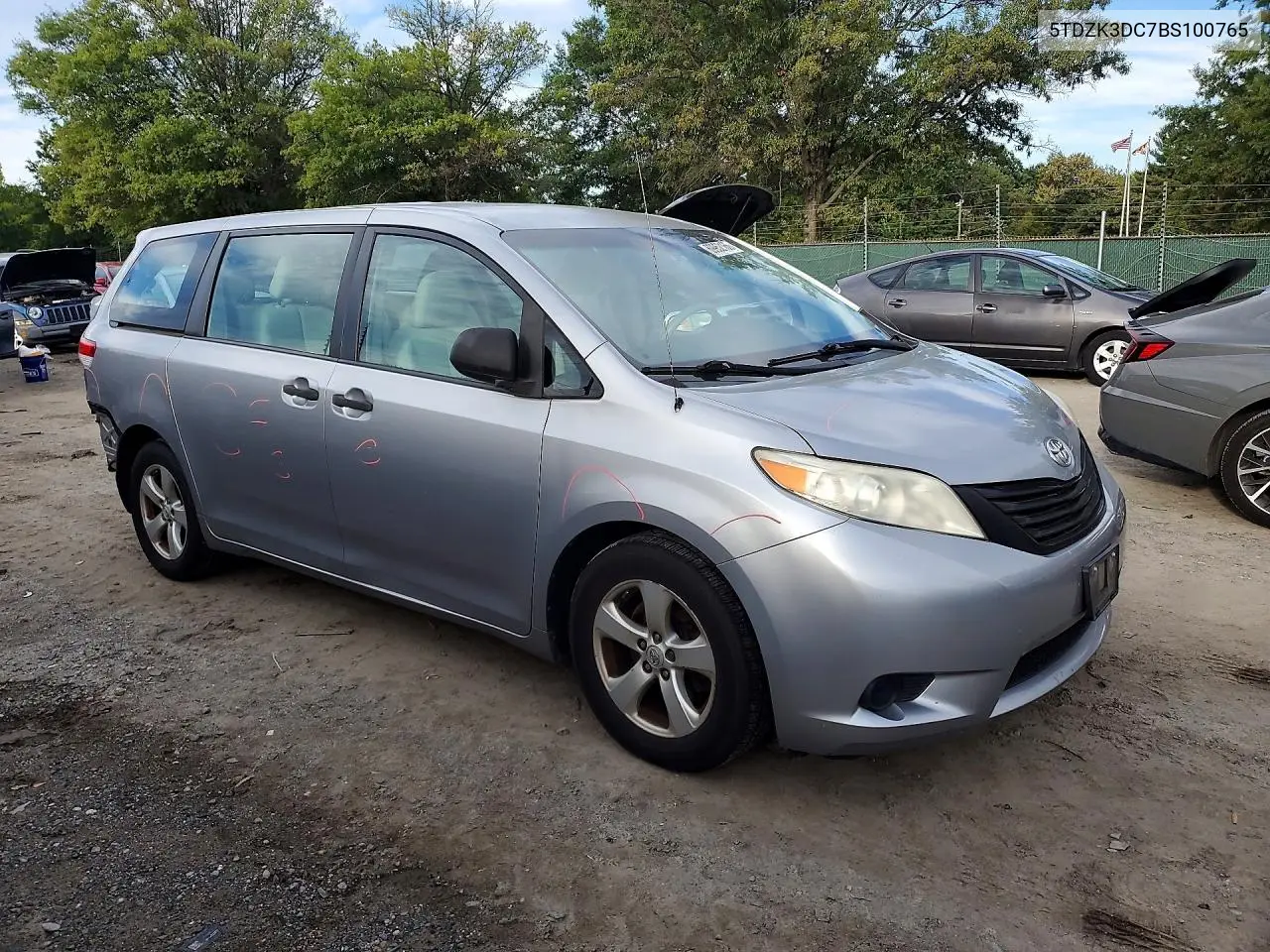 2011 TOYOTA SIENNA VIN 5TDZK3DC7BS100765 — фото 4