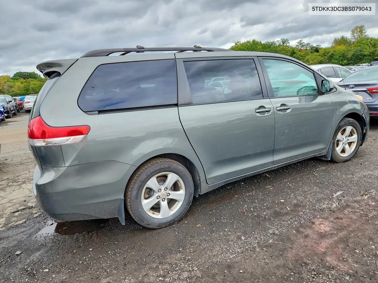 2011 TOYOTA SIENNA VIN 5TDKK3DC3BS079043 — фото 3