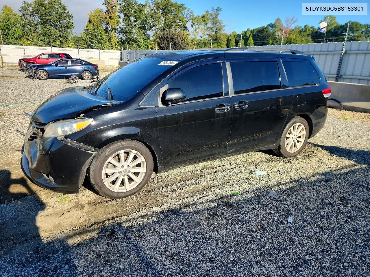 TOYOTA SIENNA 2011, VIN 5TDYK3DC5BS153301