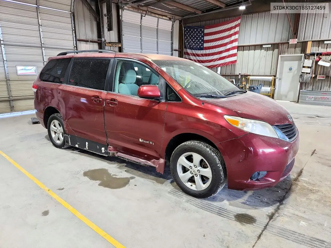 2011 TOYOTA SIENNA VIN 5TDKK3DC1BS127459 — фото 4