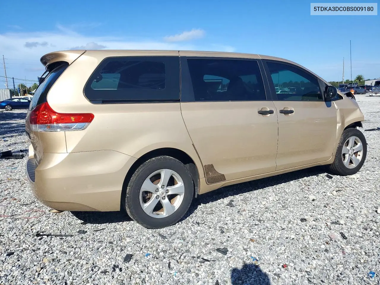2011 TOYOTA SIENNA VIN 5TDKA3DC0BS009180 — фото 3