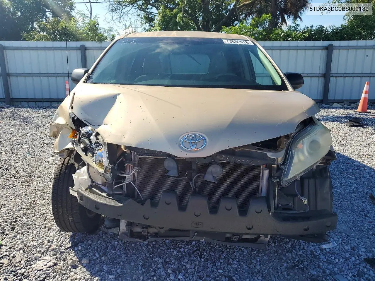 2011 TOYOTA SIENNA VIN 5TDKA3DC0BS009180 — фото 5