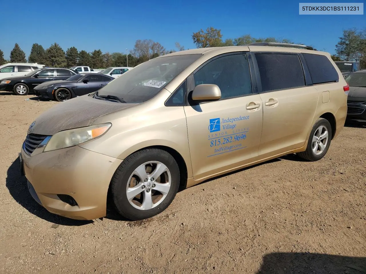 TOYOTA SIENNA 2011, VIN 5TDKK3DC1BS111231