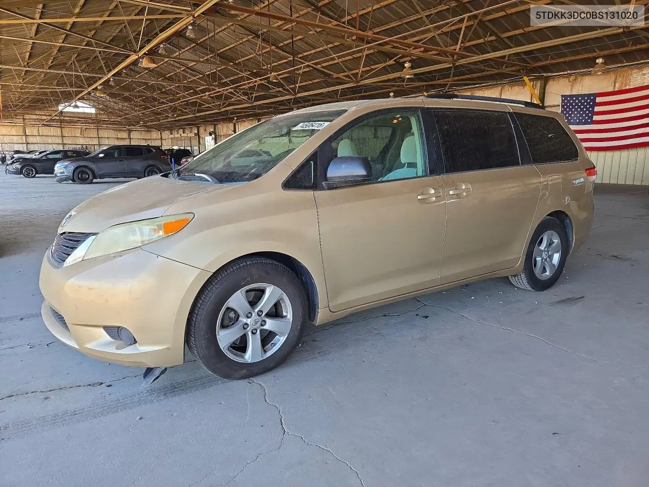 TOYOTA SIENNA 2011, VIN 5TDKK3DC0BS131020
