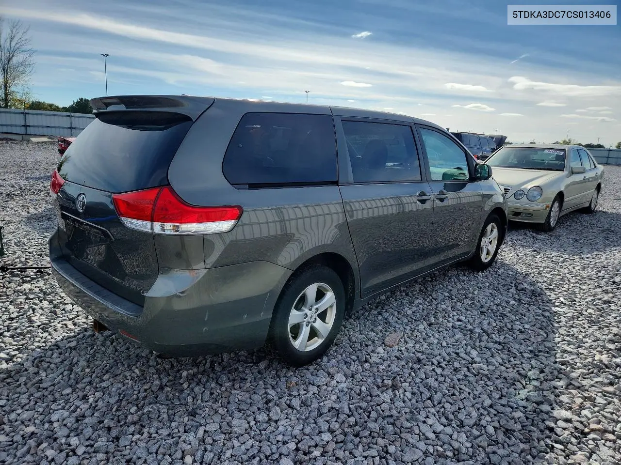 2012 TOYOTA SIENNA VIN 5TDKA3DC7CS013406 — фото 3