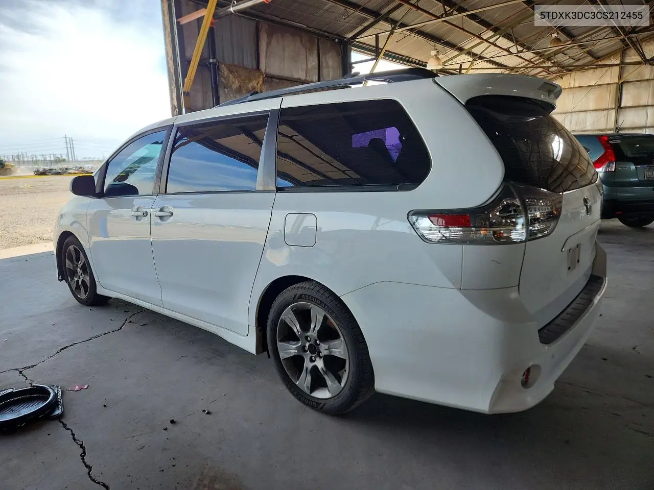 2012 TOYOTA SIENNA VIN 5TDXK3DC3CS212455 — фото 2