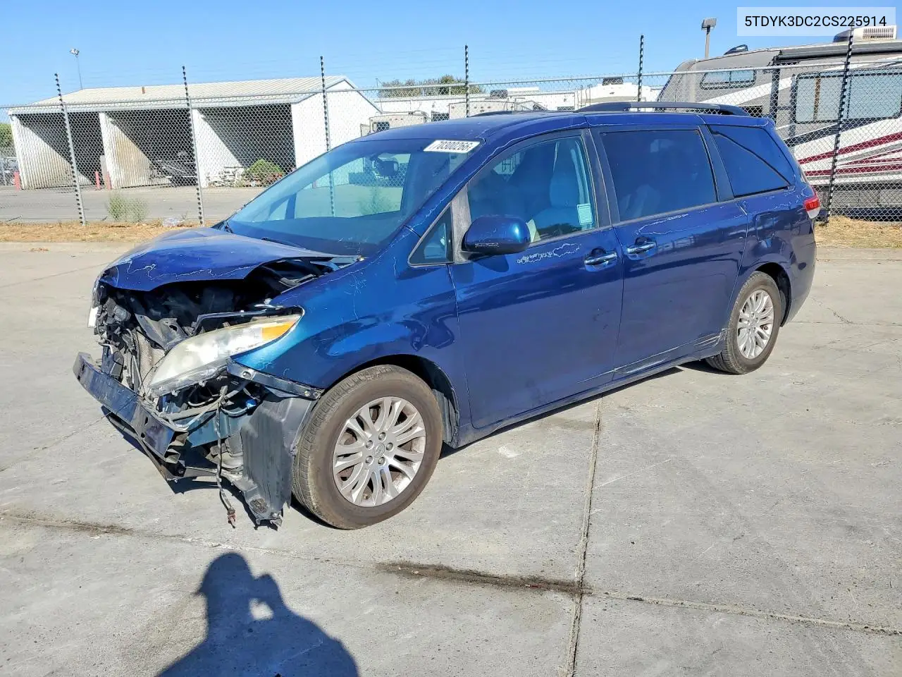 TOYOTA SIENNA 2012, VIN 5TDYK3DC2CS225914