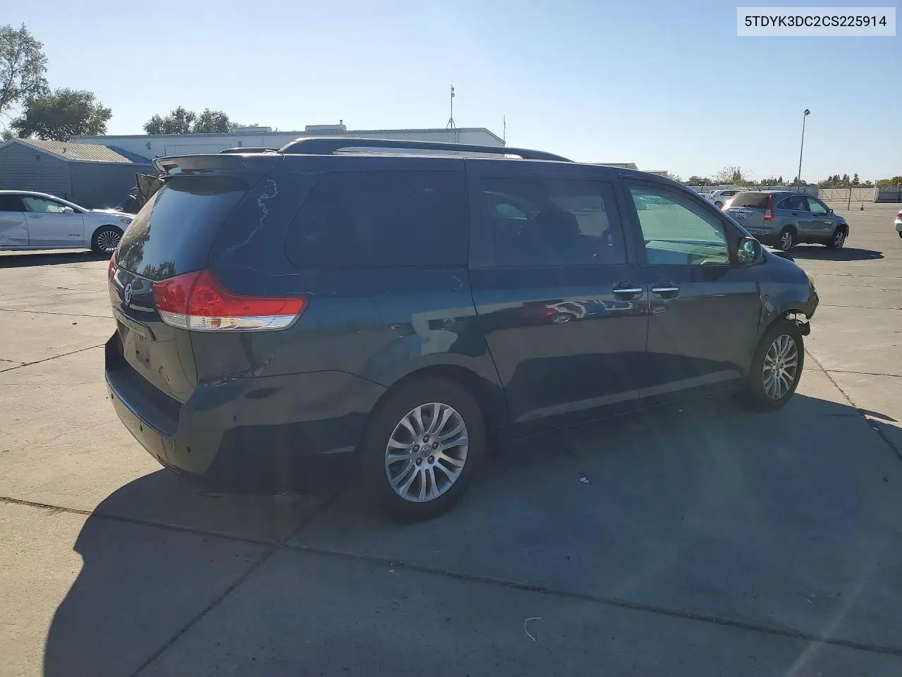 2012 TOYOTA SIENNA VIN 5TDYK3DC2CS225914 — фото 3